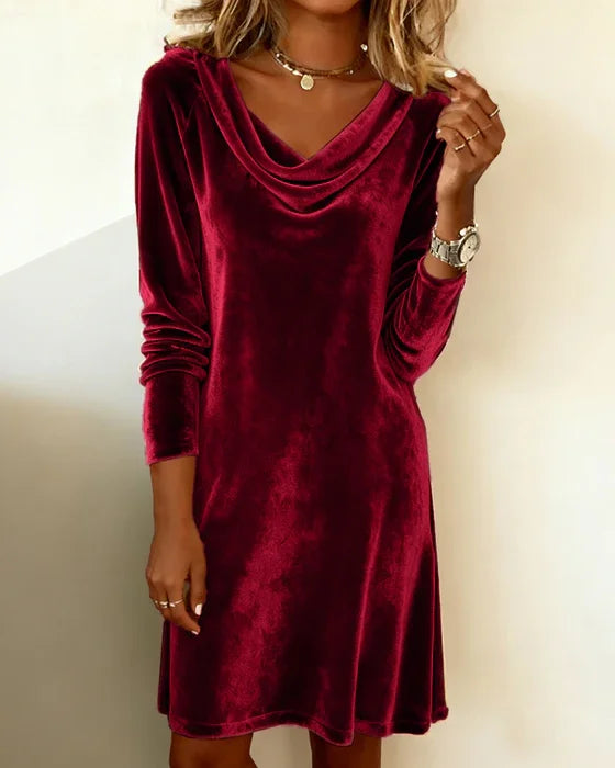 Fenella™ - Loose Fitting Velvet Dress